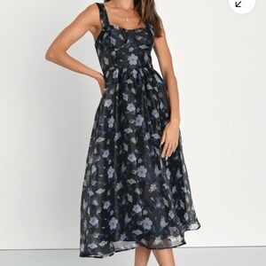 Lulus NWT Delightful Look Black Floral Print Bustier Midi Skater Dress Small